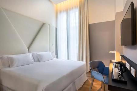 Occidental Diagonal 414 - 33