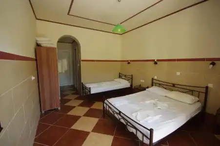 Chrysoula - 76