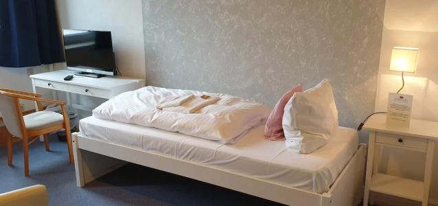 Schollers Restaurant & - 37