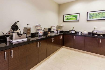 Super Inn And Suites - 17