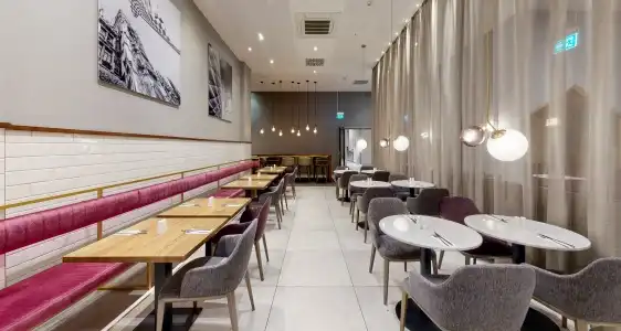 PLAZA Premium München - 18