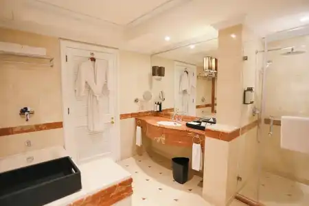 Wyndham Casablanca Jakarta - 55