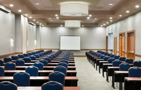 SpringHill Suites by Marriott Las Vegas Convention Center - 14