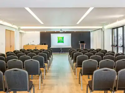 Ibis Styles Heraklion Central - 40