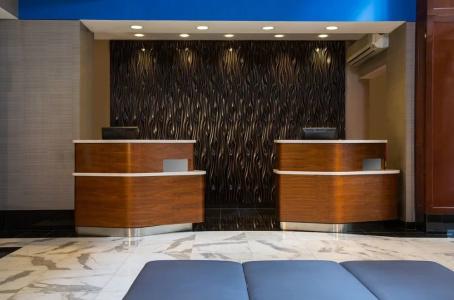 Courtyard by Marriott New York City Manhattan Fifth Avenue - 1