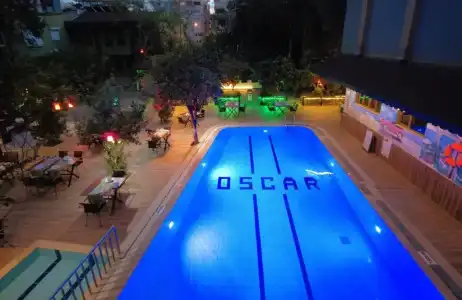 Oscar Boutique - 51