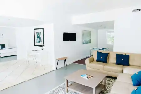 Aqua & Suites - 3