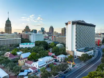 Hilton Palacio Del Rio - 41