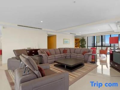 Aria Apartments - 672