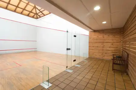 Arena Suite - Adults Only - 15