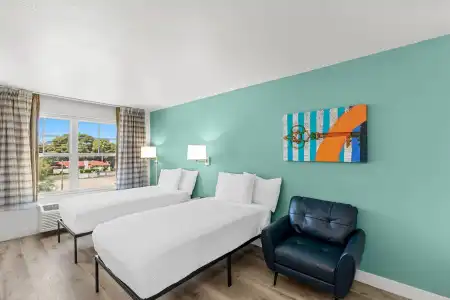MainStay Suites Las Vegas Flamingo - 6