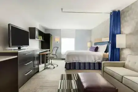 Home2 Suites by Hilton Philadelphia - Convention Center, PA - 37