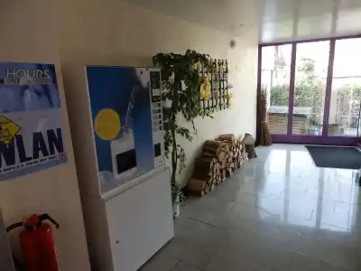 H41 Inn Hostel - 11