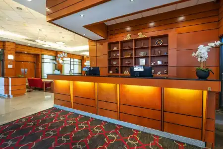 Sheraton Vancouver Airport - 1