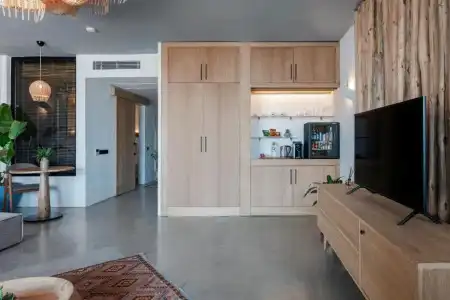Harbour Suites - 1