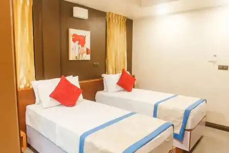 Hulhumale Club Blu - 21