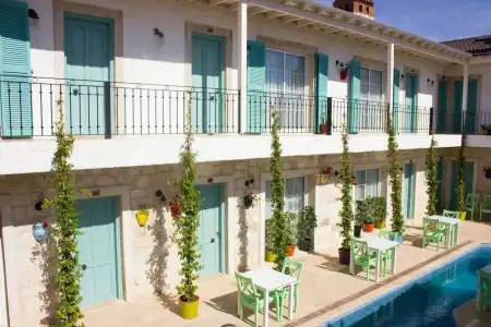 Avlu Alacati Butik Otel - 20