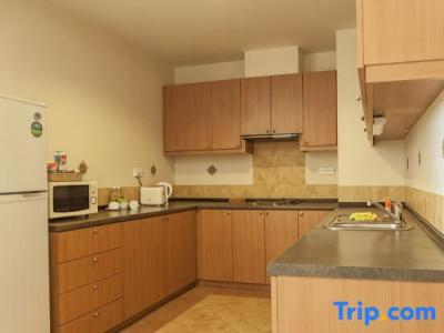 Himawari Apartments - 82