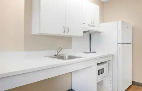 Extended Stay America Suites Carlsbad Village by the Sea - 32