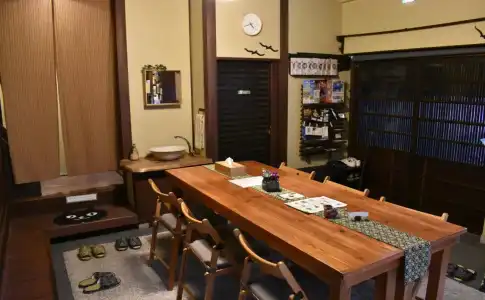 Osaka Guesthouse Midoriya - Hostel - 14