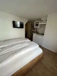 Statthotel - 74