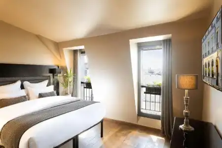 B Montmartre - 109