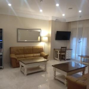 Hostal Toledo - 36