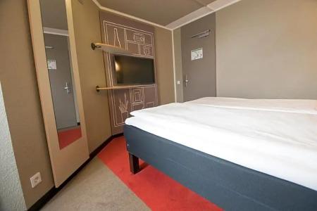 Ibis Koeln Centrum - 52