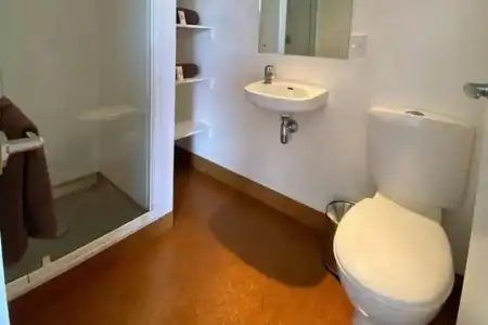 On Top Apartments & Hostel Backpackers - 32