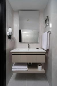 Pianoforte by Febors & Spa - 20