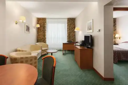 Ramada by Wyndham Bucharest Parc - 46