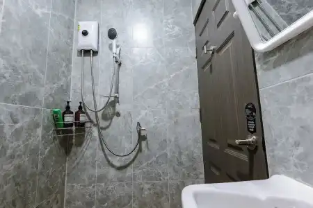 Diff Hostel - 175
