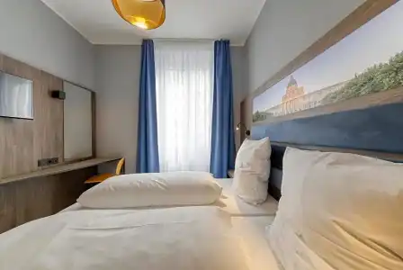 Smart Stay Station - 32
