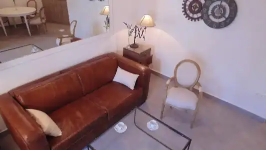 Refresh Boutique Apartments - 203