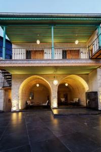The Niche Cave - 148