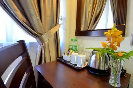 Kooler Inn - 23