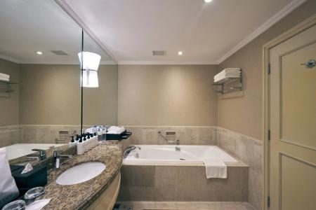 InterContinental Kuala Lumpur by IHG - 8