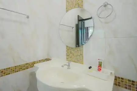 Reddoorz Plus Baan Noppadol Hua Hin Resort - 5