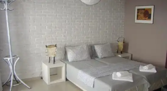 Deep Blue Guest House - 4