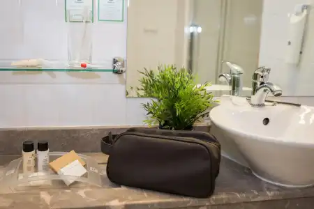 Holiday Inn Manchester West by IHG - 35