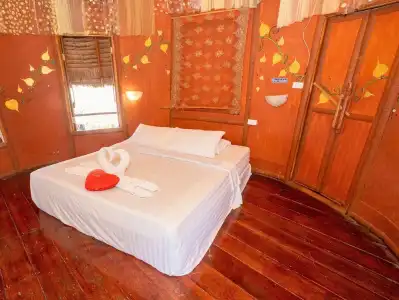 Paree Hut Resort Koh Sichang - 25