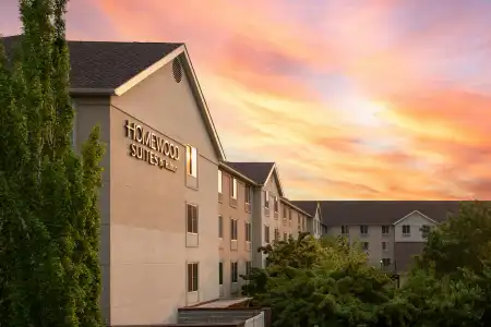 Homewood Suites Medford - 30
