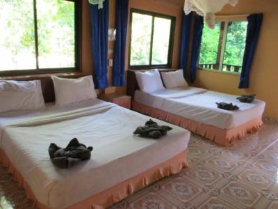 Khao Sok Island Resort and Spa - 28