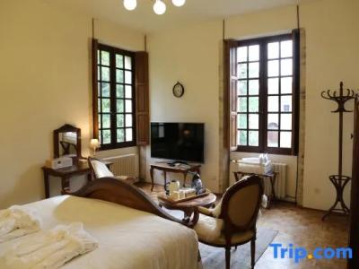 Logis du Chateau - 49