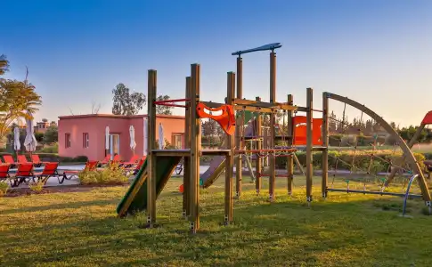 Zephyr Club Resort and Spa - 17