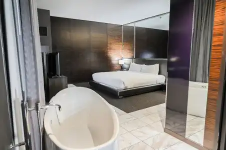 Beautiful Palms Place Suite - 236