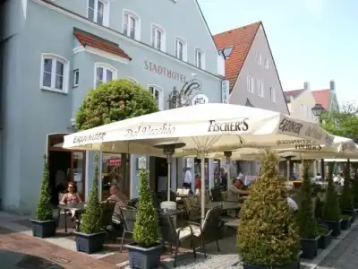 Stadthotel - 9