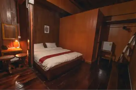 The History Cafe' & Guesthouse - 32