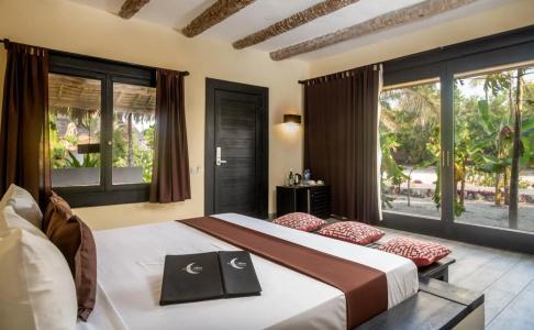 Blue Moon Resort - 2