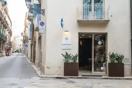 ZIBIBBO SUITES & ROOMS - Apartin Centro Storico a Trapani - 0